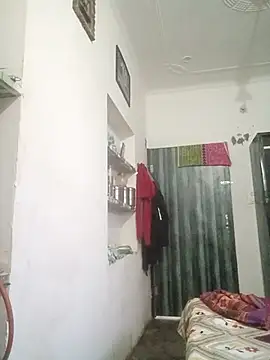 Snapshot of khushi_rawat chatting on 02/12/26, 02:22 khushi rawat online show from 02/12/26, 02:22