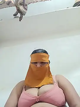 punamji sexe online show from 07/08/26, 01:45