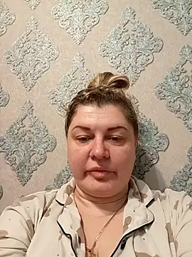 KristinaLowq online show from 02/25/26, 05:24