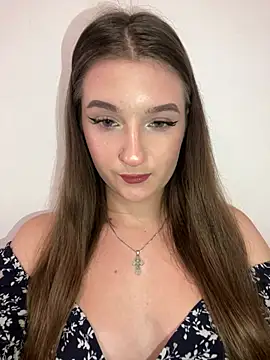 Green eyes lady online show from 07/19/26, 04:59