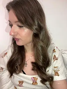 Snapshot of Green_eyes_lady chatting on 02/01/26, 11:52 Green eyes lady online show from 02/01/26, 11:52