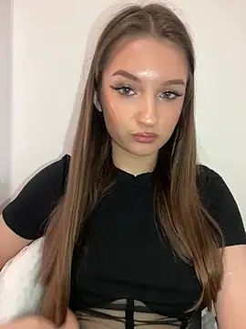 Green eyes lady online show from 03/16/26, 01:04