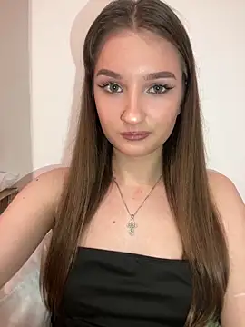 Snapshot of Green_eyes_lady chatting on 02/22/26, 05:14 Green eyes lady online show from 02/22/26, 05:14