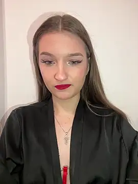 Snapshot of Green_eyes_lady chatting on 02/14/26, 12:27 Green eyes lady online show from 02/14/26, 12:27