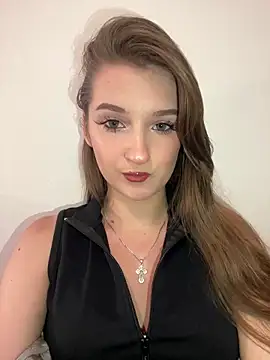 Green eyes lady online show from 06/18/26, 02:55