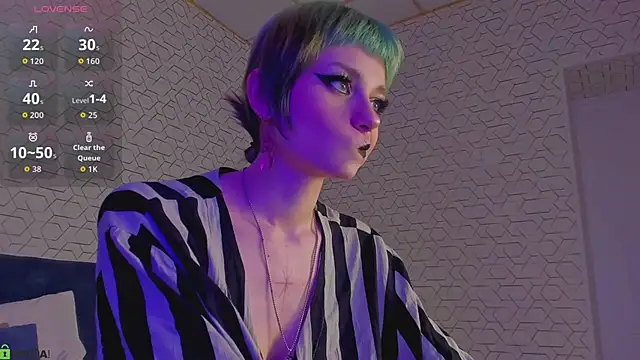 Scarle Whisper online show from 04/14/26, 09:25