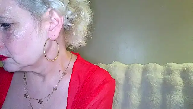 Snapshot of Blondie_the_librarian chatting on 02/09/26, 12:41 Blondie the librarian online show from 02/09/26, 12:41