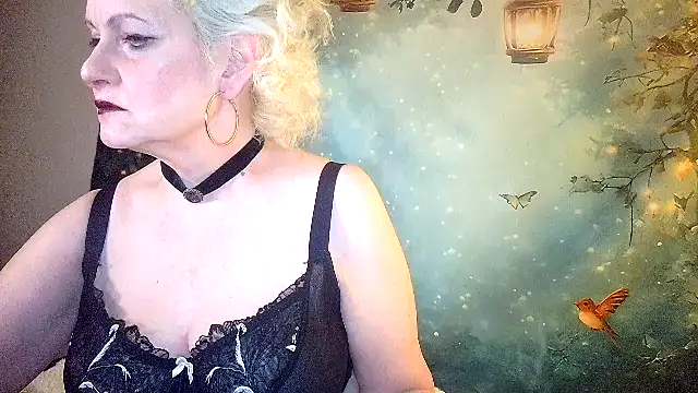 Blondie the librarian online show from 04/29/26, 02:38