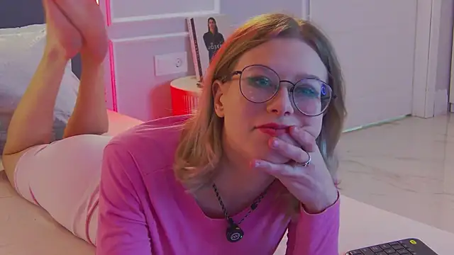 Ivy Allen online show from 02/06/26, 05:42