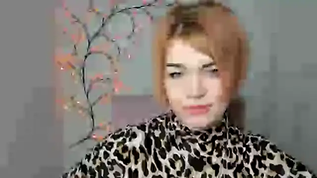 CuttieEmma online show from 04/04/26, 05:58