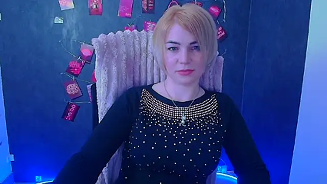 Snapshot of CuttieEmma chatting on 05/04/26, 11:57 CuttieEmma online show from 05/04/26, 11:57