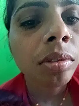 Snapshot of Priyakoli4568 chatting on 04/05/26, 07:48 Priyakoli4568 online show from 04/05/26, 07:48