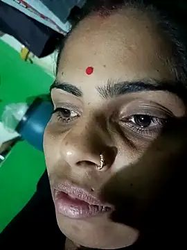 Snapshot of Priyakoli4568 chatting on 04/12/26, 05:49 Priyakoli4568 online show from 04/12/26, 05:49