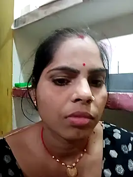 Snapshot of Priyakoli4568 chatting on 02/24/26, 11:11 Priyakoli4568 online show from 02/24/26, 11:11