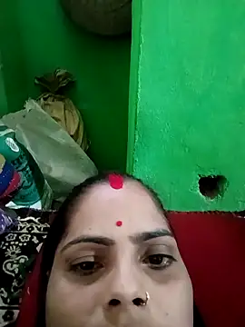 Snapshot of Priyakoli4568 chatting on 04/12/26, 05:44 Priyakoli4568 online show from 04/12/26, 05:44