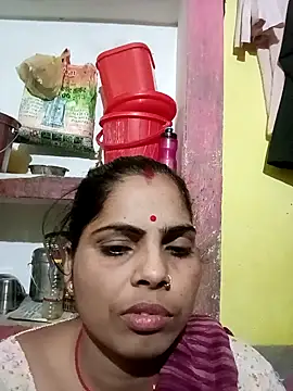 Snapshot of Priyakoli4568 chatting on 02/20/26, 01:13 Priyakoli4568 online show from 02/20/26, 01:13