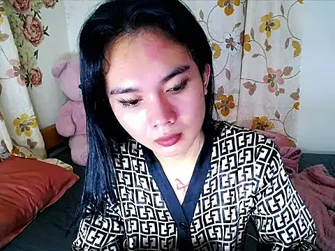 devine goddess online show from 04/15/26, 03:38