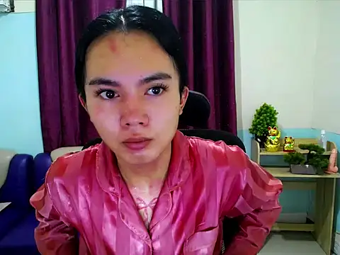 devine goddess online show from 04/23/26, 09:49