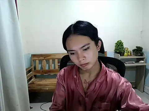 Snapshot of devine_goddess chatting on 06/30/26, 05:51 devine goddess online show from 06/30/26, 05:51
