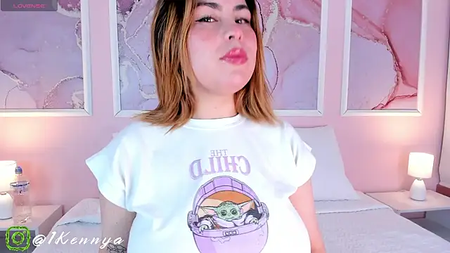 Kennya Rodriguez online show from 11/18/25, 03:32