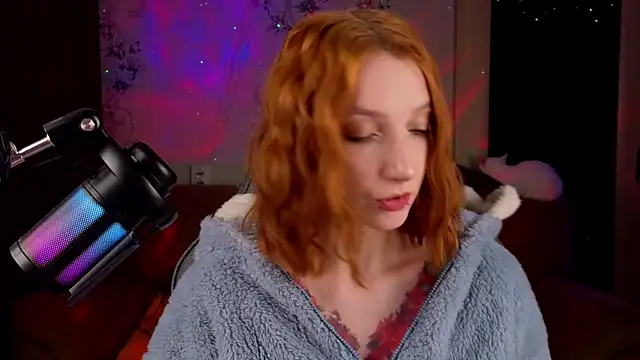 Vamp Mila online show from 04/27/26, 04:38