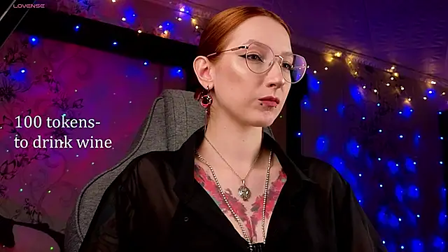 Vamp Mila online show from 04/16/26, 04:30