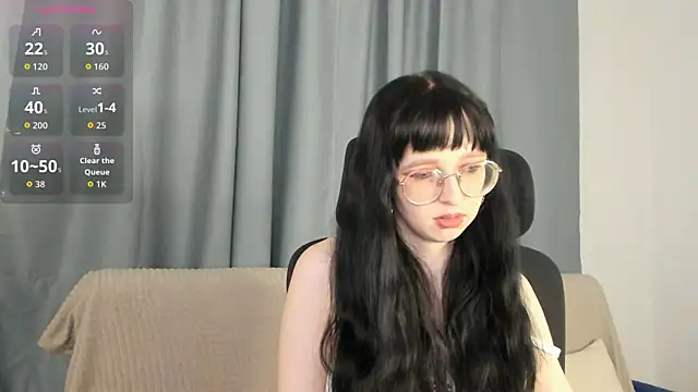 CosmicGleam online show from 04/11/26, 09:18