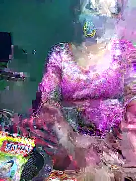 Romantic-Couple999 online show from 02/14/26, 09:48