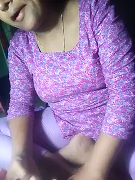 Romantic-Couple999 online show from 03/26/26, 08:29