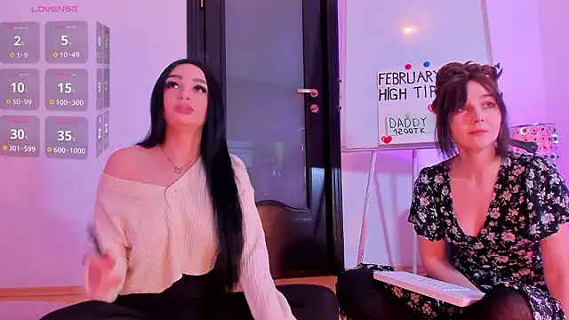 Snapshot of Peanaughty chatting on 02/18/26, 07:17 Peanaughty online show from 02/18/26, 07:17