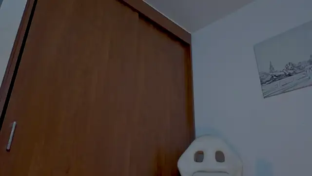 Snapshot of verodeli chatting on 10/03/25, 02:07 verodeli online show from 10/03/25, 02:07