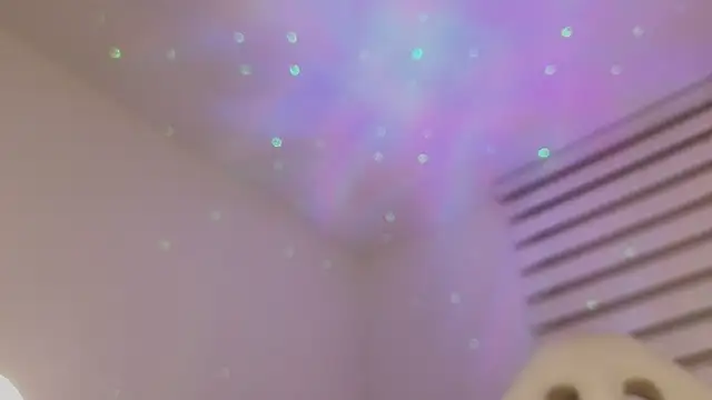 Snapshot of verodeli chatting on 02/28/25, 11:34 verodeli online show from 02/28/25, 11:34