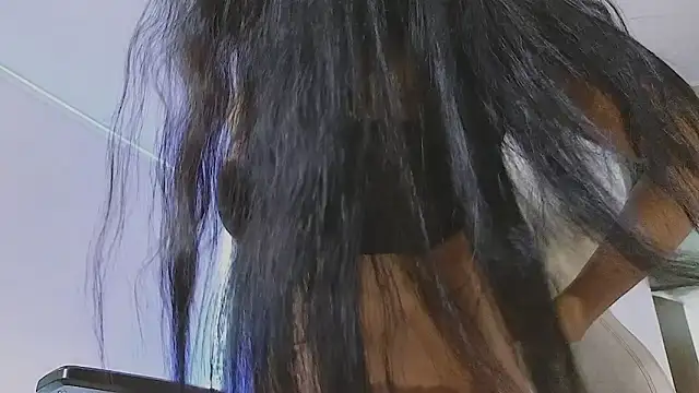 Snapshot of verodeli chatting on 02/05/25, 04:58 verodeli online show from 02/05/25, 04:58