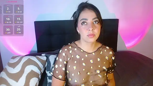 Snapshot of CORAL_FOX chatting on 07/29/26, 01:32 CORAL FOX online show from 07/29/26, 01:32