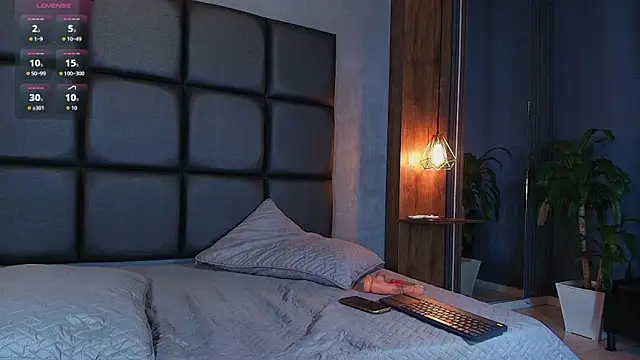 CORAL FOX online show from 03/20/26, 07:31