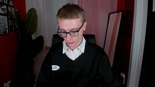 Snapshot of Emmit_Barker chatting on 02/19/26, 03:53 Emmit Barker online show from 02/19/26, 03:53