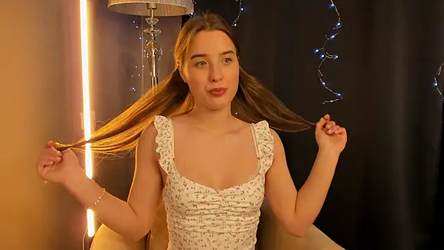 NightGloss online show from 02/13/26, 01:11