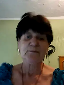 IrchykLove online show from 04/22/26, 09:27