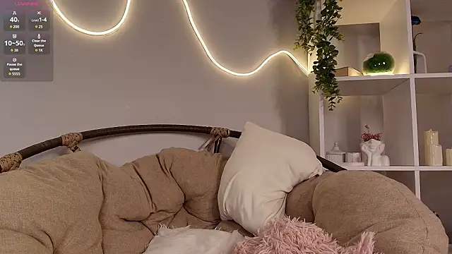 Courtney C online show from 02/22/26, 05:10