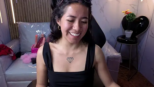 Lynn turner online show from 03/28/26, 02:40