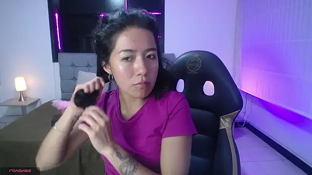 Lynn turner online show from 03/10/26, 04:11