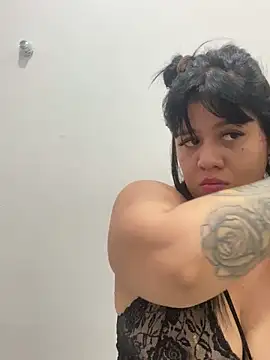 Luna bigtitss777 online show from 02/10/26, 12:37