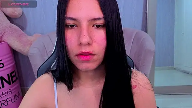 Snapshot of Isabellanoir_a chatting on 02/12/26, 07:57 Isabellanoir a online show from 02/12/26, 07:57