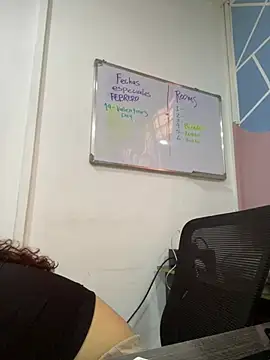 Miss Dior2 online show from 02/13/26, 04:18