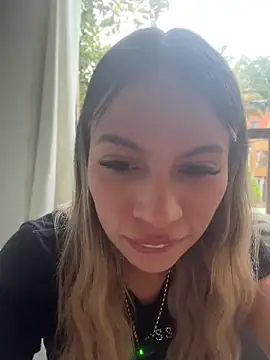 Mia Rosee1 online show from 05/30/26, 10:48