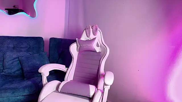 Giaa Moretii online show from 02/14/26, 01:50