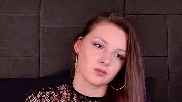 Vixsariaaa online show from 03/05/26, 06:04