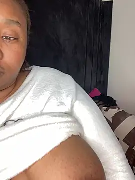 MeekyCurvyAss online show from 05/20/26, 08:06