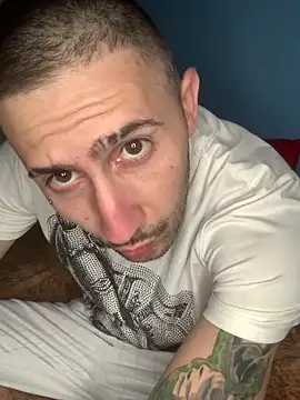 robeertiito online show from 04/16/26, 02:29