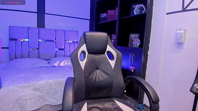 Snapshot of GemmaBrown chatting on 02/20/26, 12:29 GemmaBrown online show from 02/20/26, 12:29